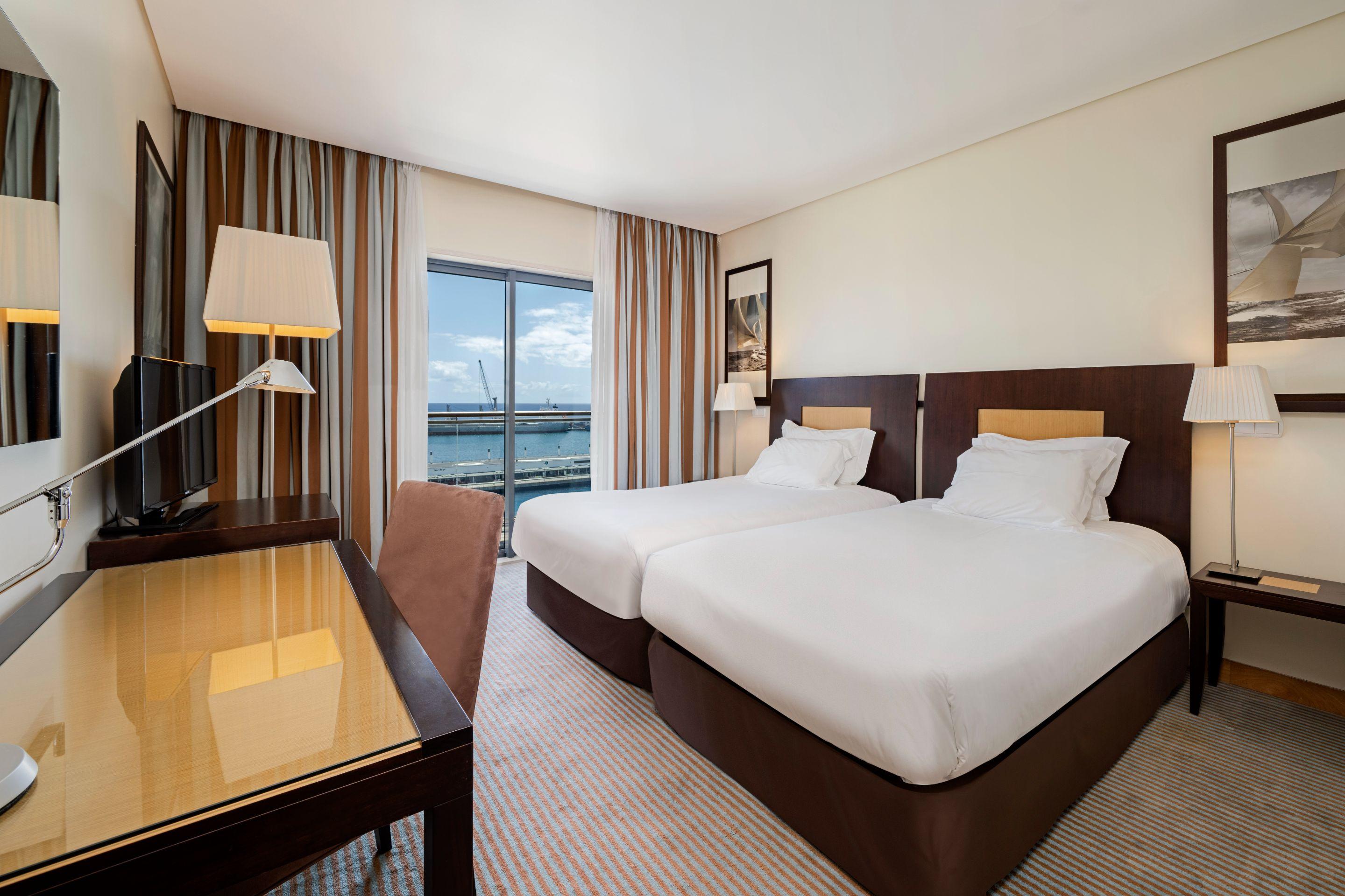 Hotel Marina Atlântico Ponta Delgada Exterior foto